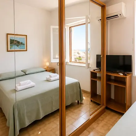 Sea Homes Paola